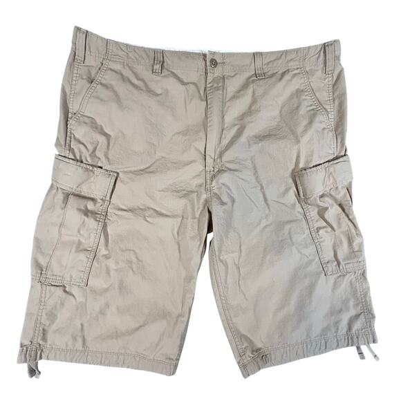 Levi Strauss‎ & Co Two Horse Brand Cargo Shorts Korea Size 44 Tan - Picture 1 of 6